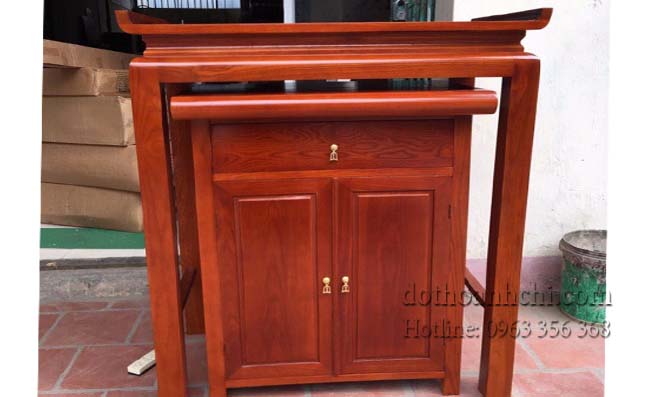 Bàn thờ gỗ sồi - Bền đẹp, ấm cúng và trang trọng Bàn thờ gỗ sồi - Bền đẹp, ấm cúng và trang trọng
